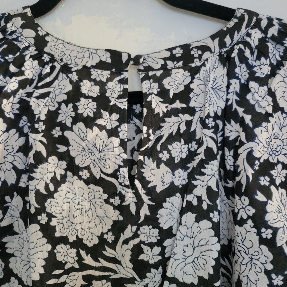 NWT Anthropologie Becca Puff-Sleeved Blouse | XS - Picture 7 of 7
